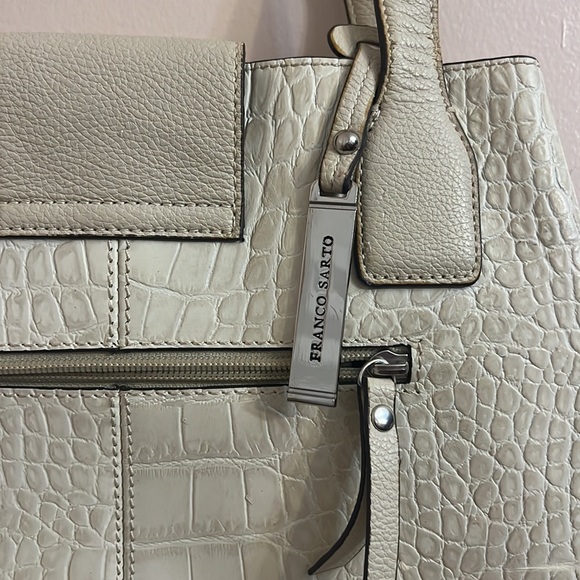 Franco Sarto Hand Bag - Picture 7 of 9